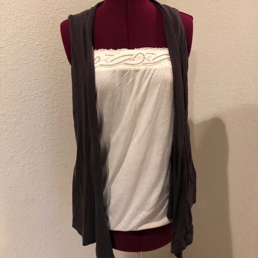 Tank top and cardigan